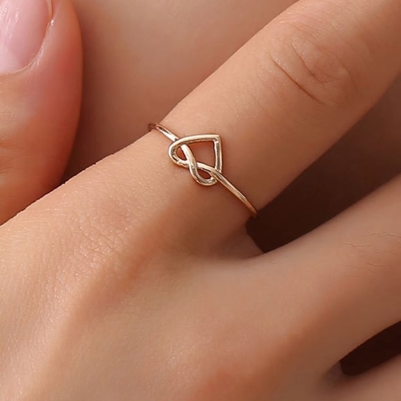 Happy Thoughts Jewelry - Gold Heart Adjustable Ring
